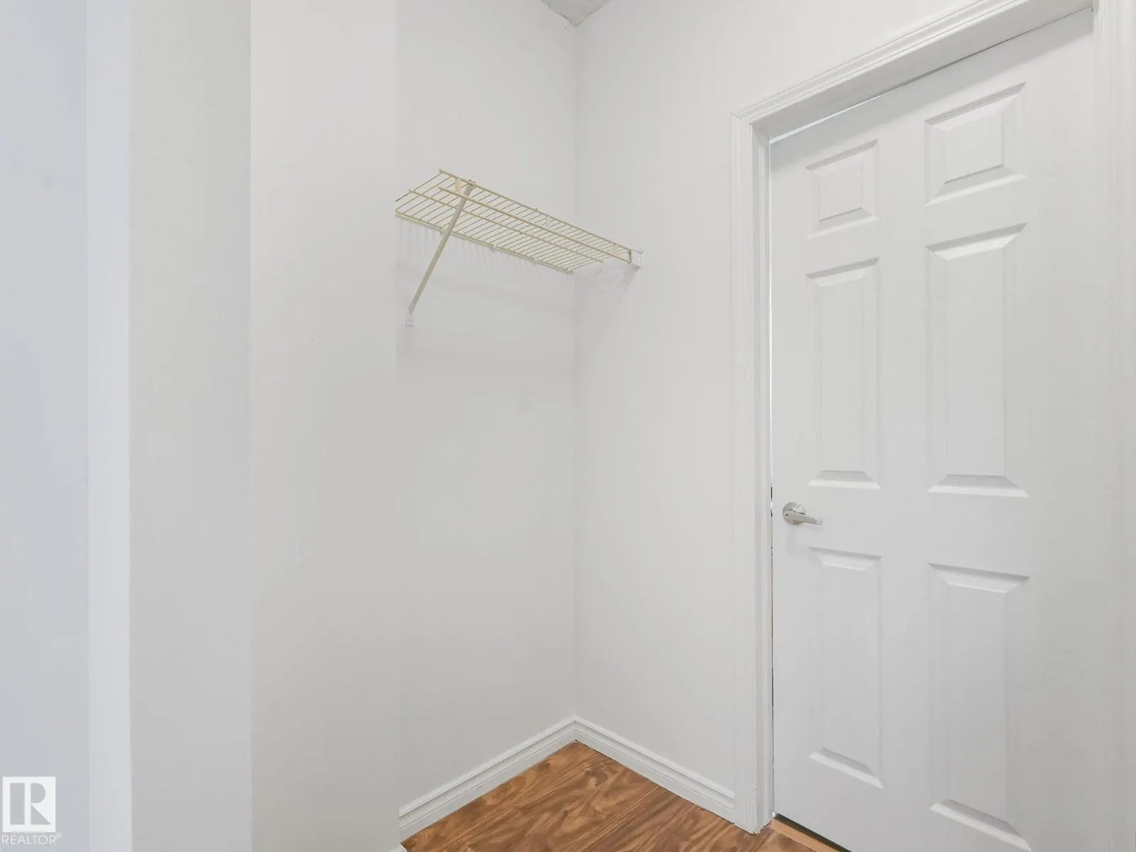 #2-116 4245 139 AV NW