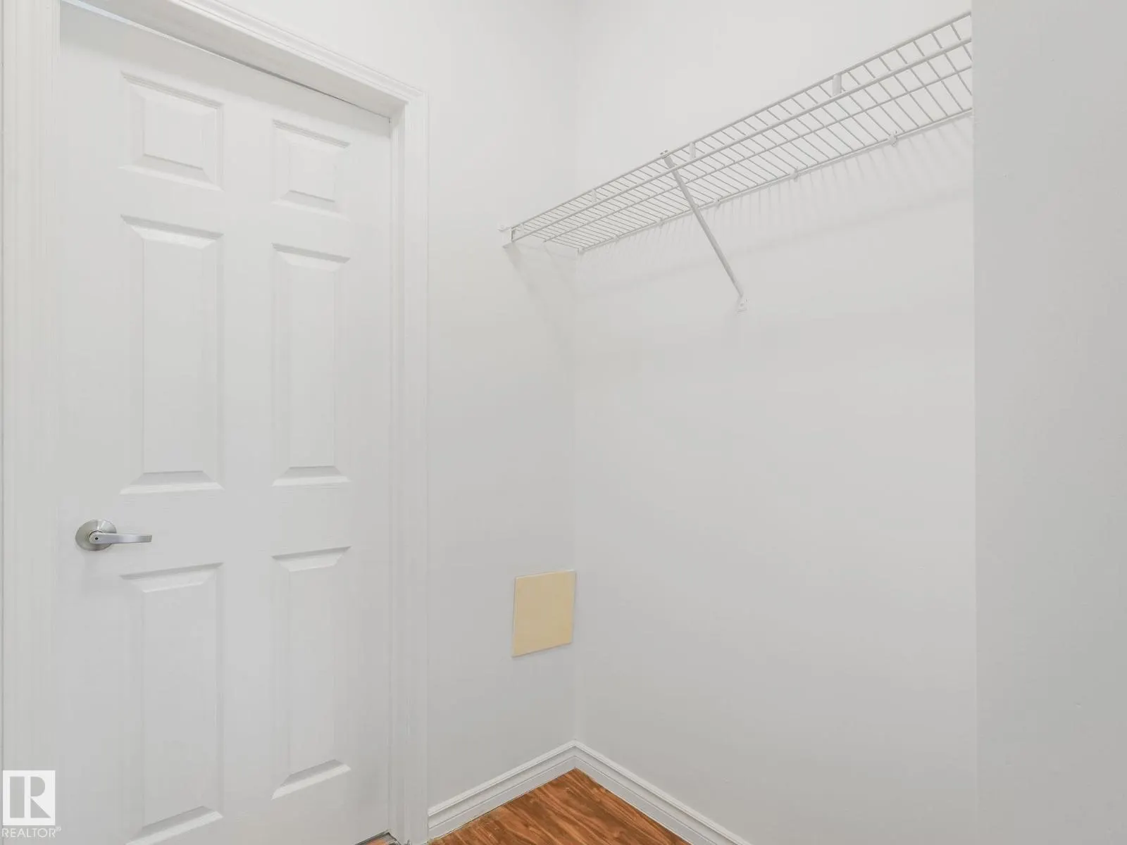 #2-116 4245 139 AV NW