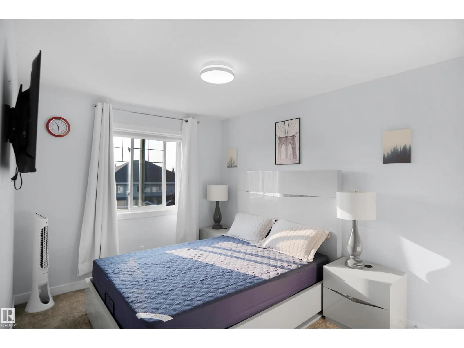 #67 723 172 ST SW