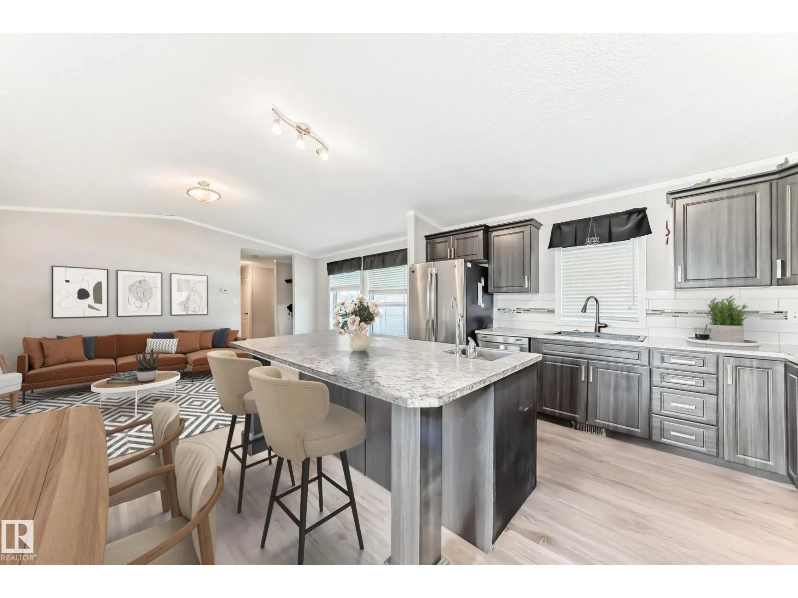 362 49301 Range Road 80 NW NW