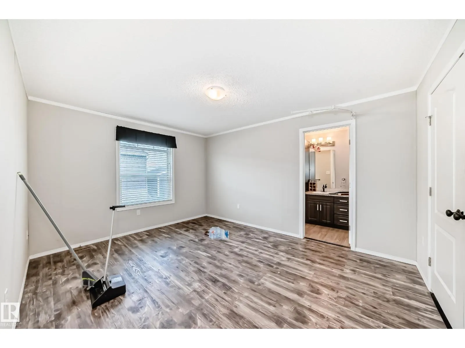 362 49301 Range Road 80 NW NW