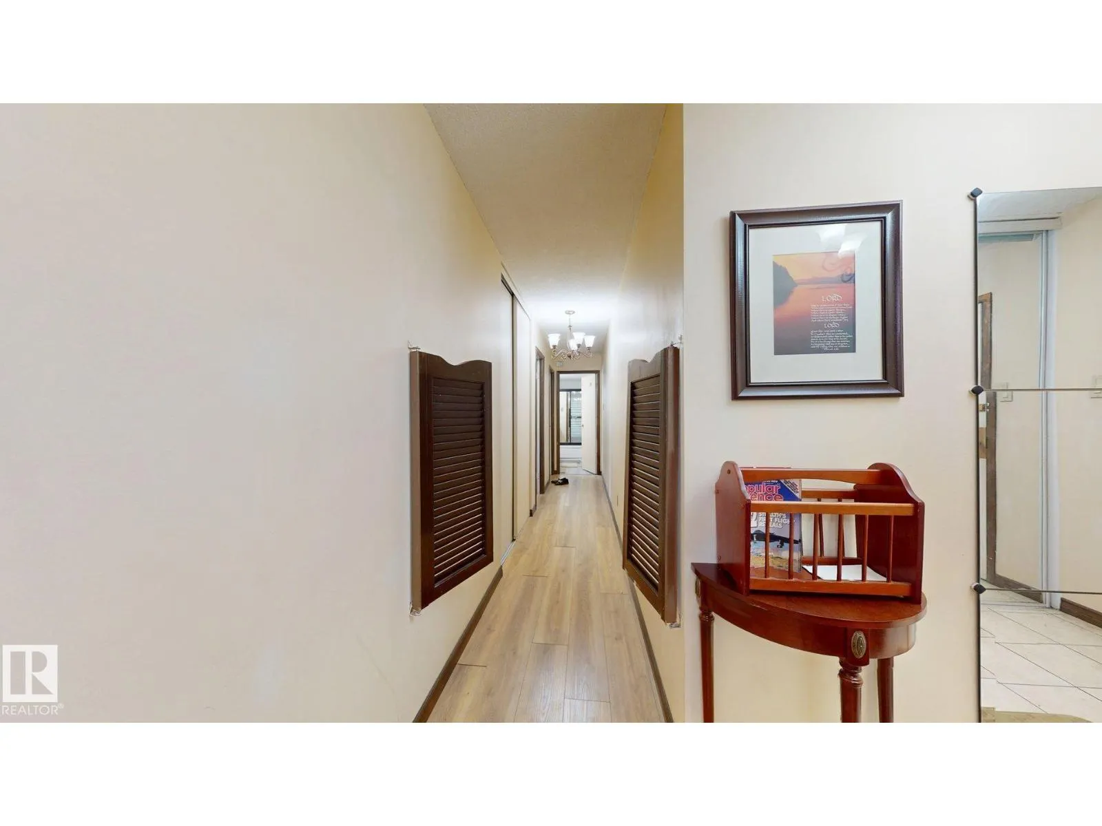 #203 9028 JASPER AV NW