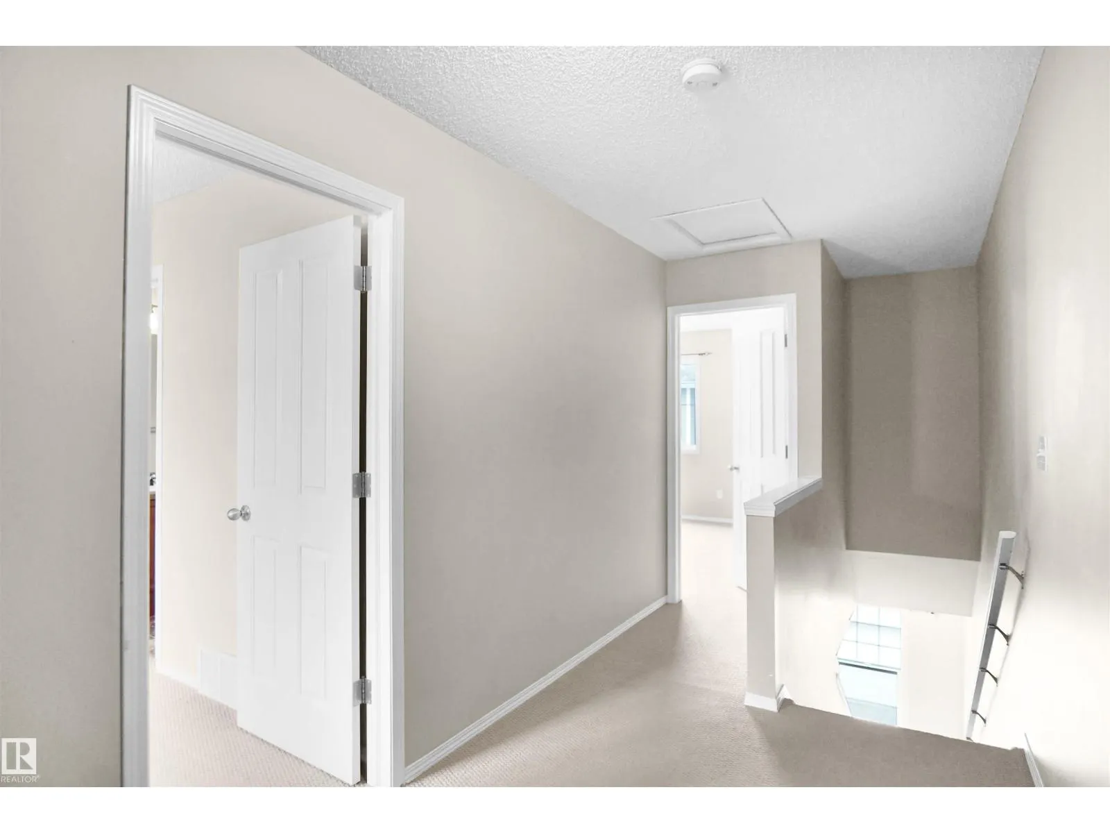 #41 5604 199 ST NW