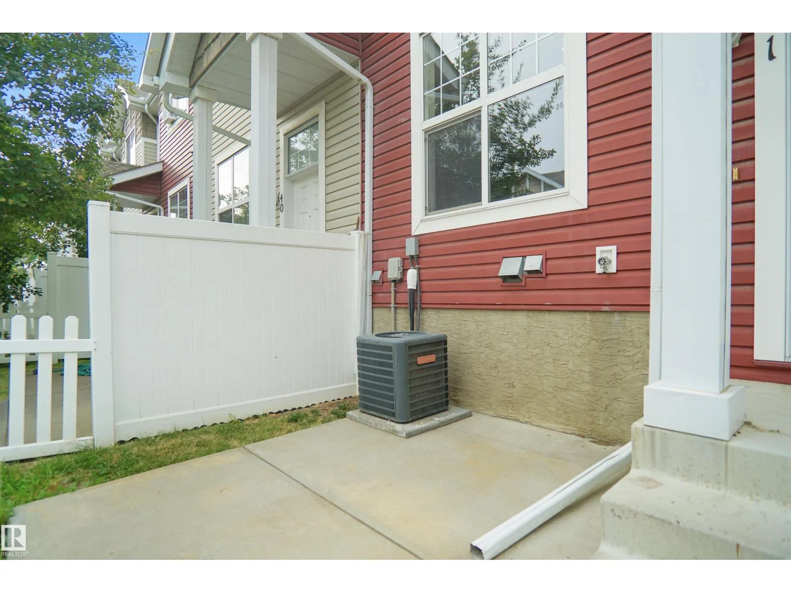 #41 5604 199 ST NW
