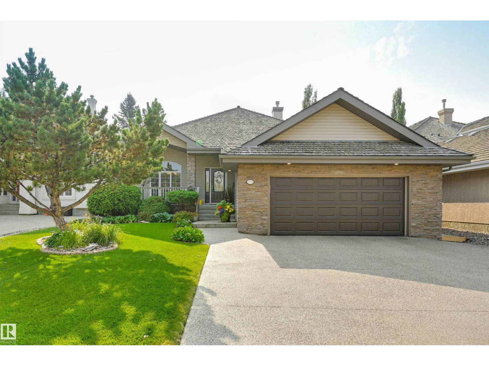 939 HALIBURTON RD NW