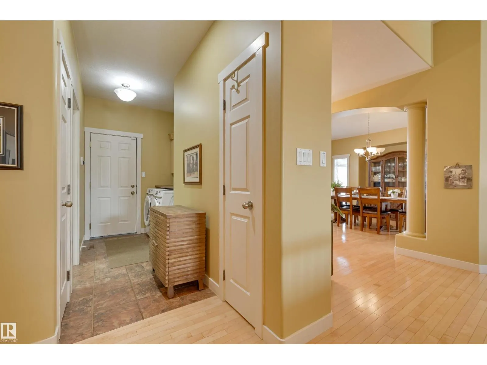 939 HALIBURTON RD NW