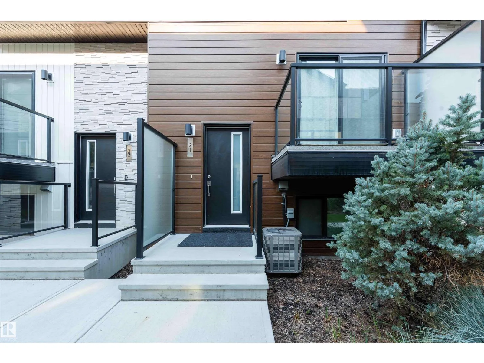 #21 1729 KEENE CR SW SW