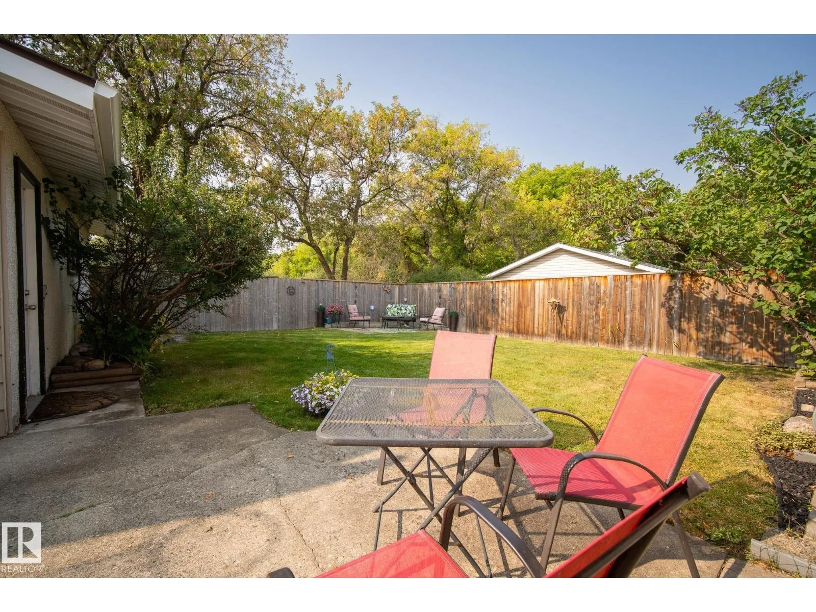 4 FINCH CR