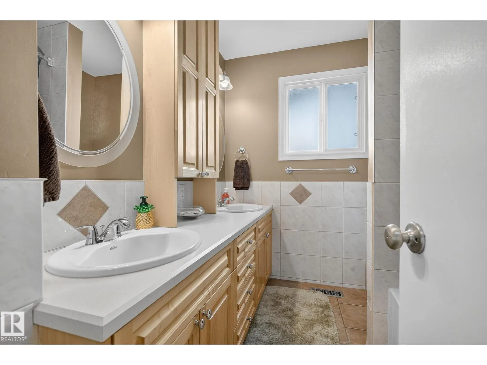 4 FINCH CR
