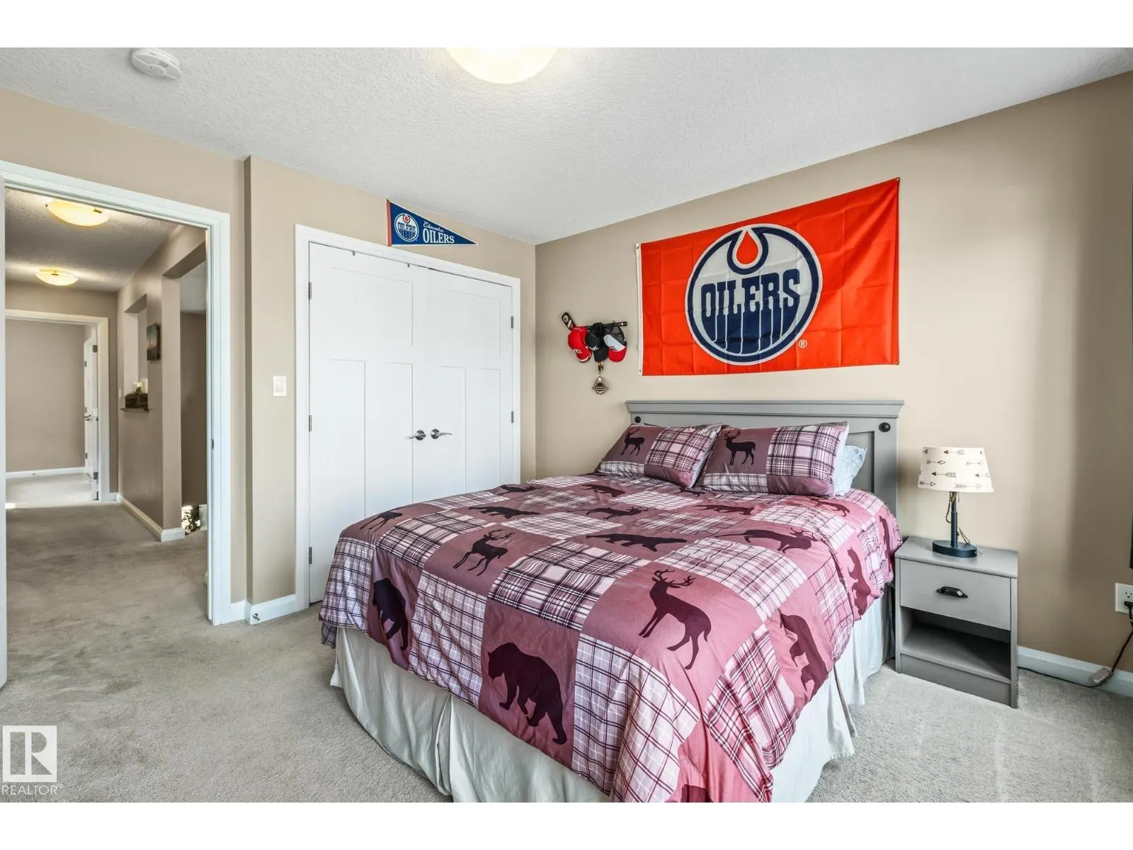 100 SHEPPARD WY