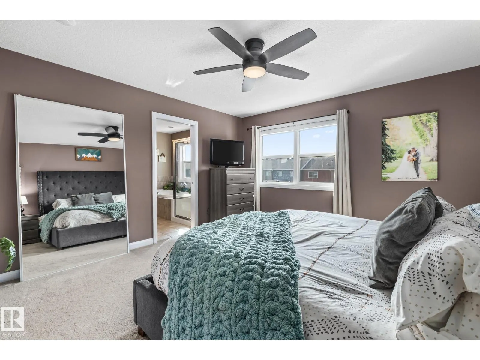 100 SHEPPARD WY