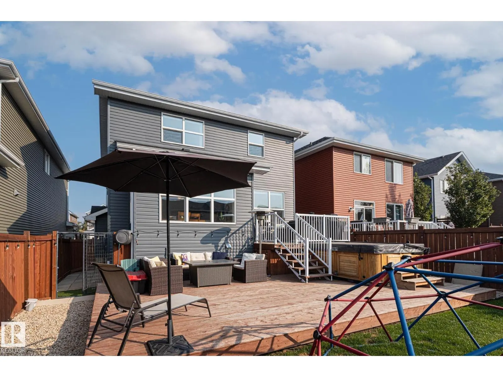 100 SHEPPARD WY