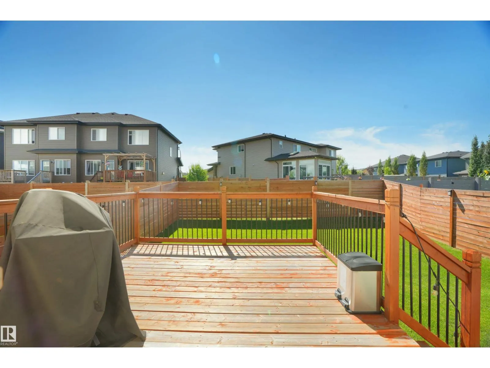 4015 6 AV SW SW