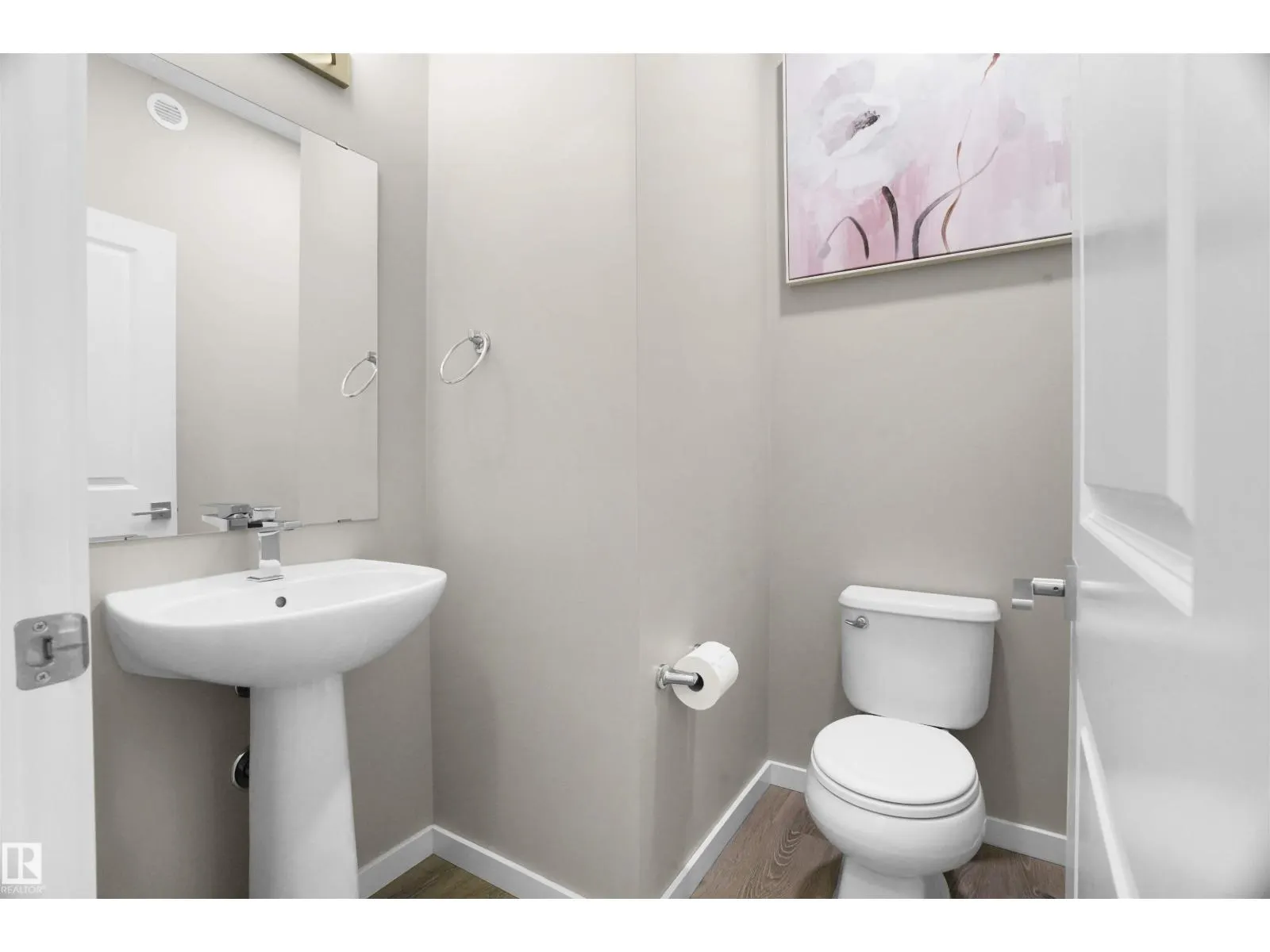 4015 6 AV SW SW