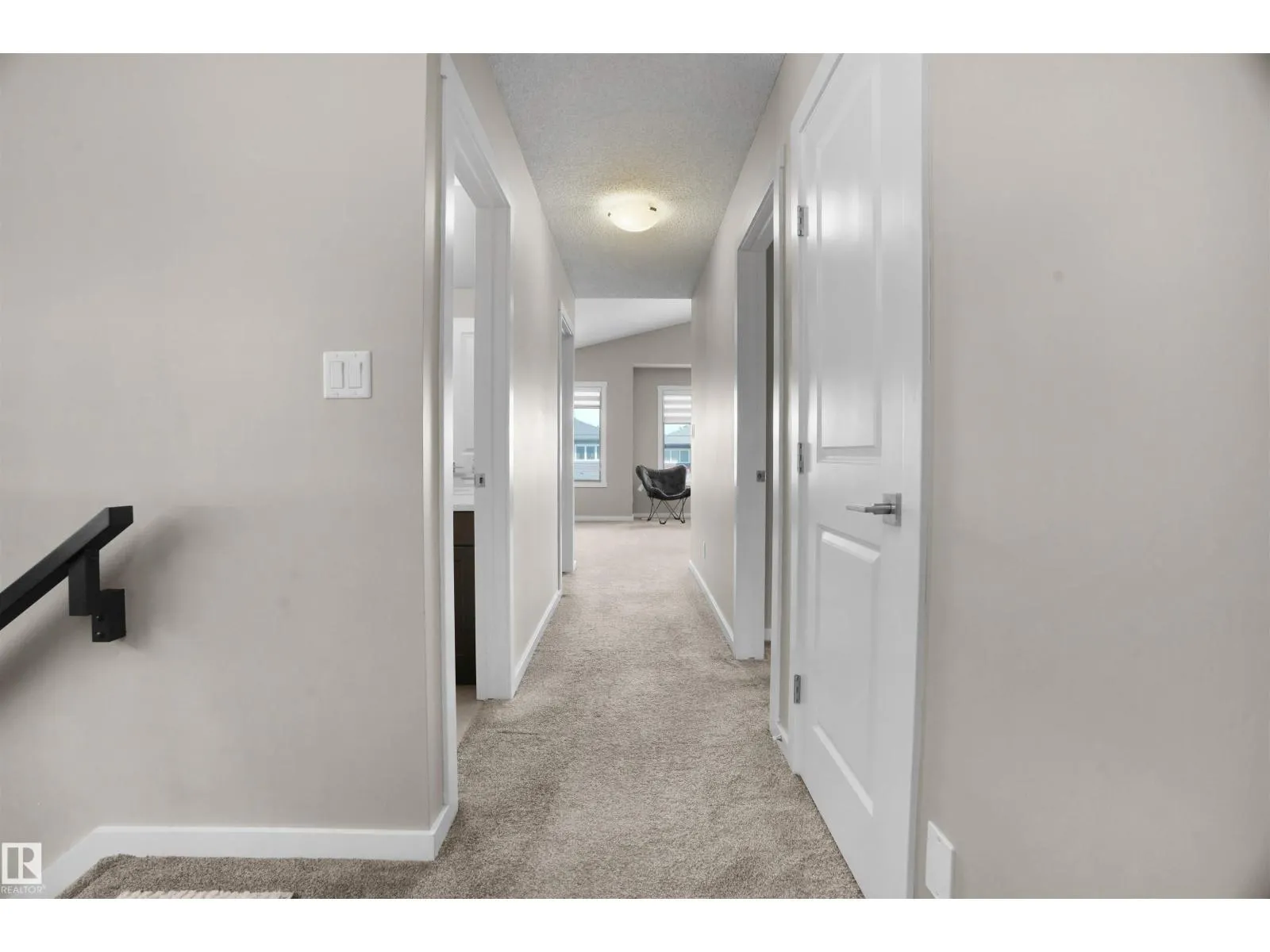 4015 6 AV SW SW