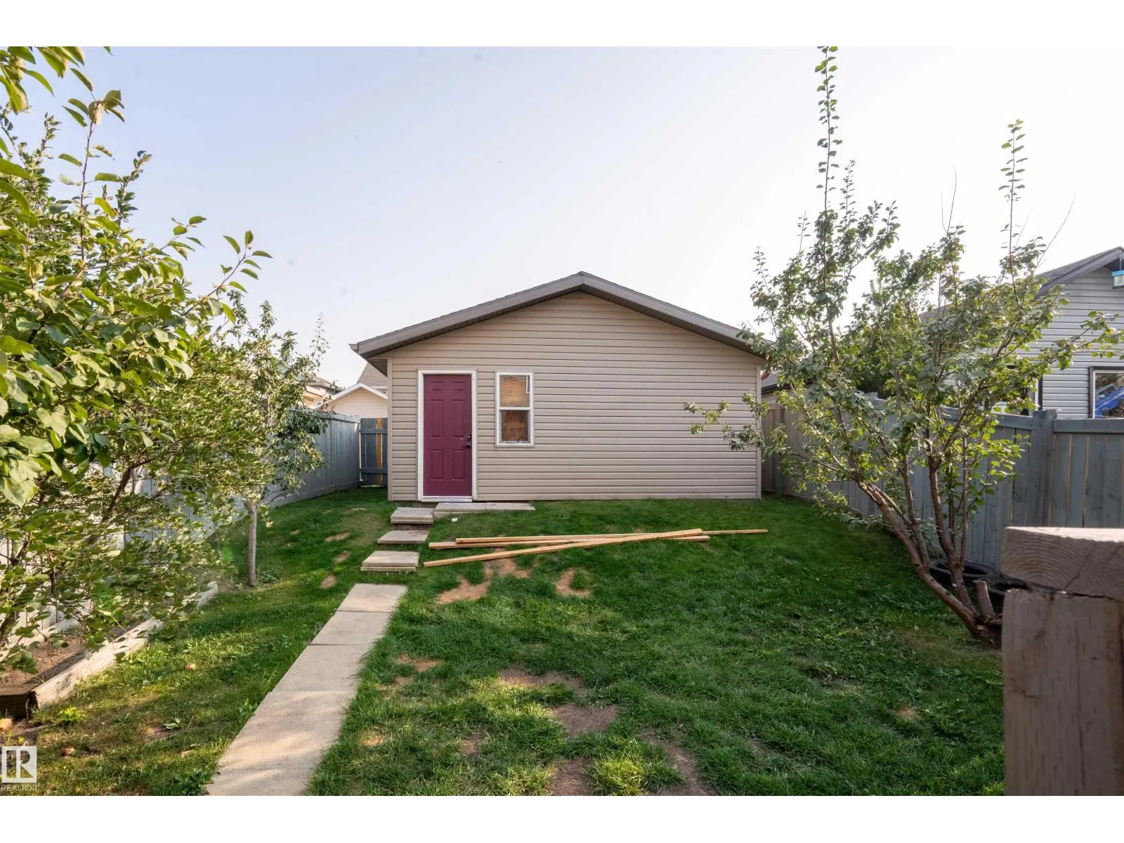 21215 59Ave NW NW