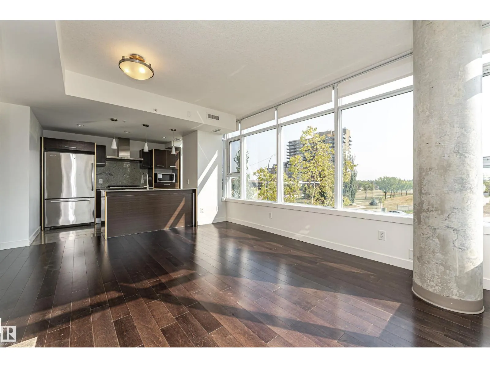 #207 2612 109 ST NW