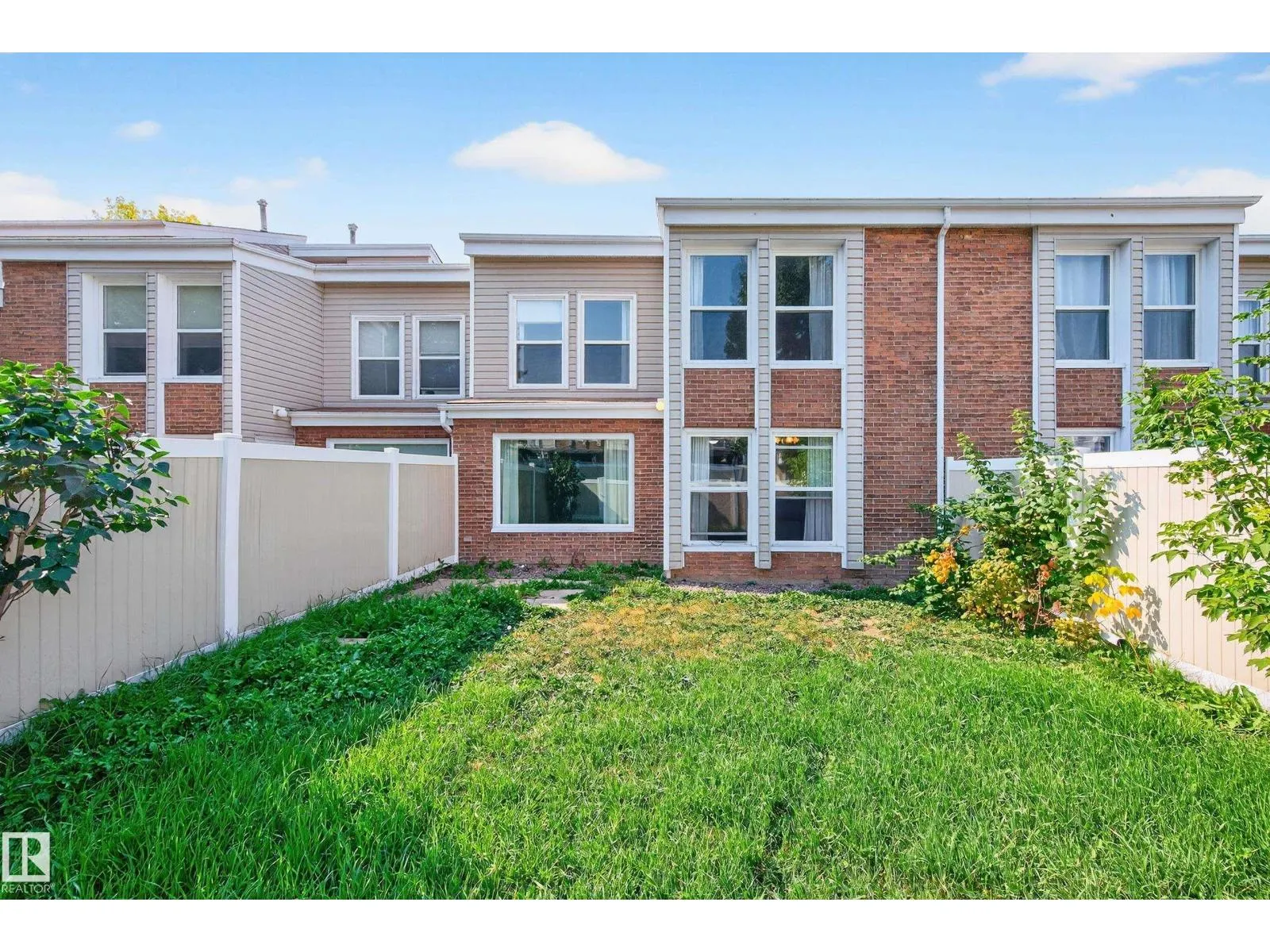 52 GRANDVIEW RG