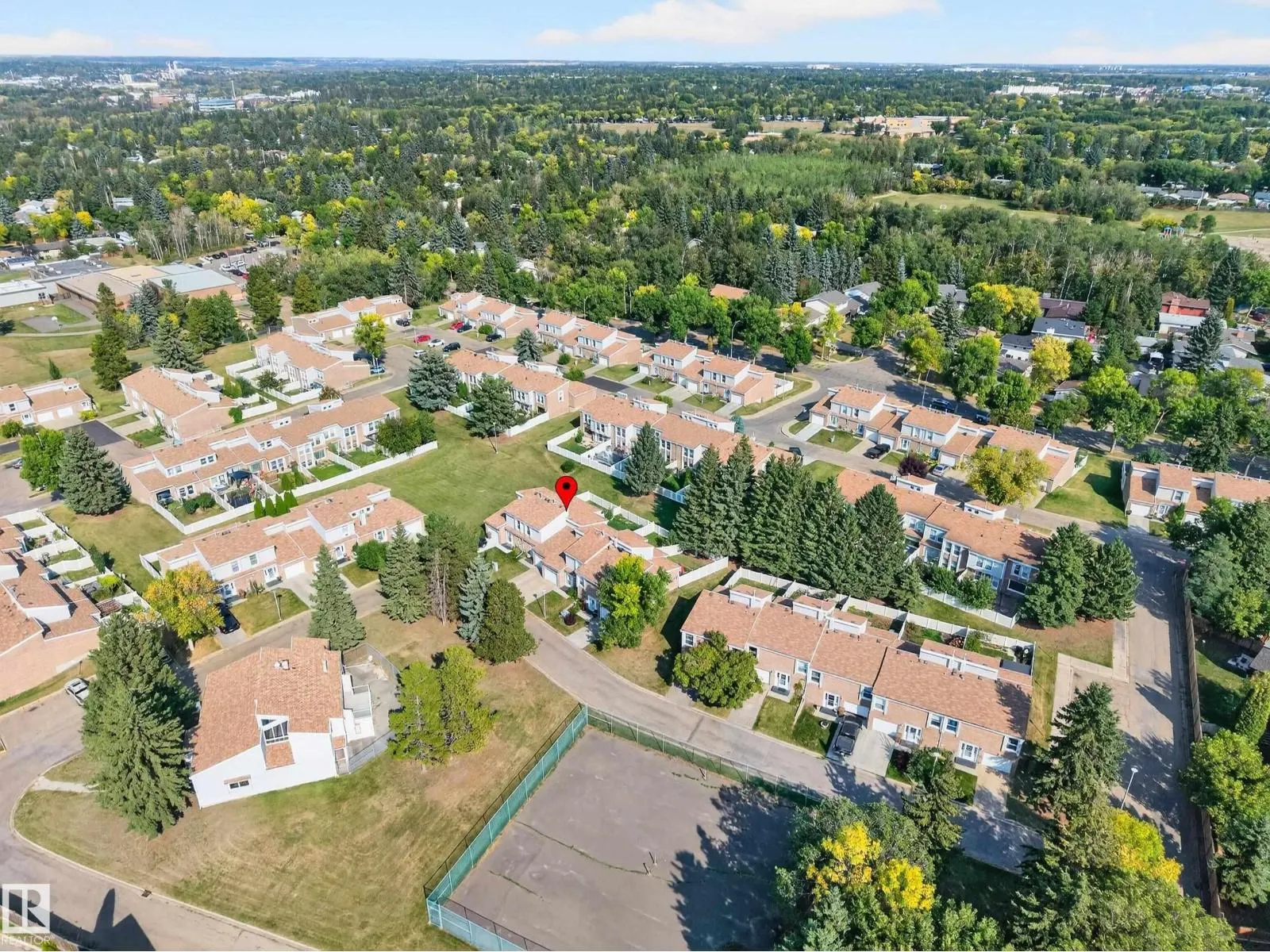 52 GRANDVIEW RG