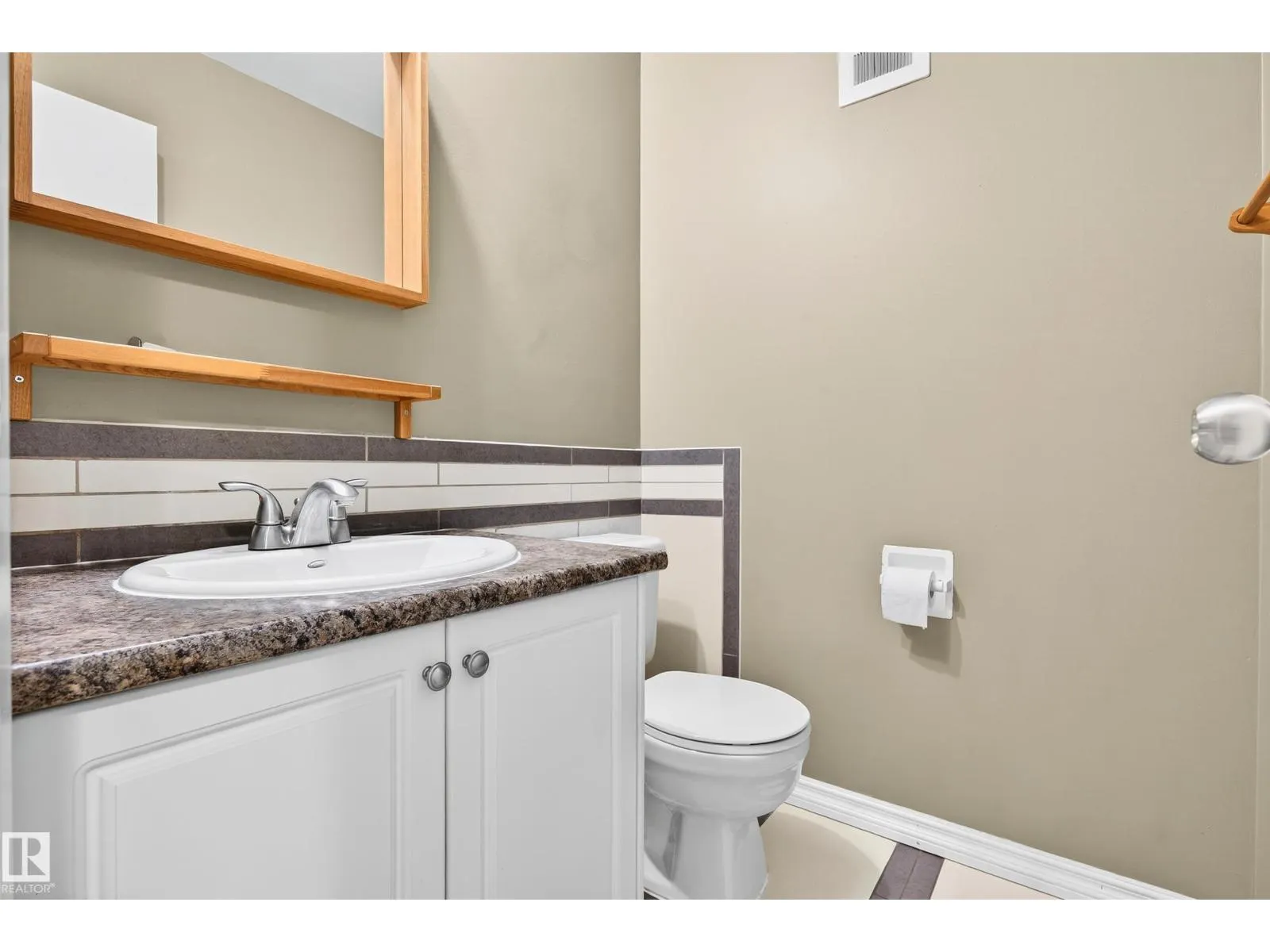 52 GRANDVIEW RG