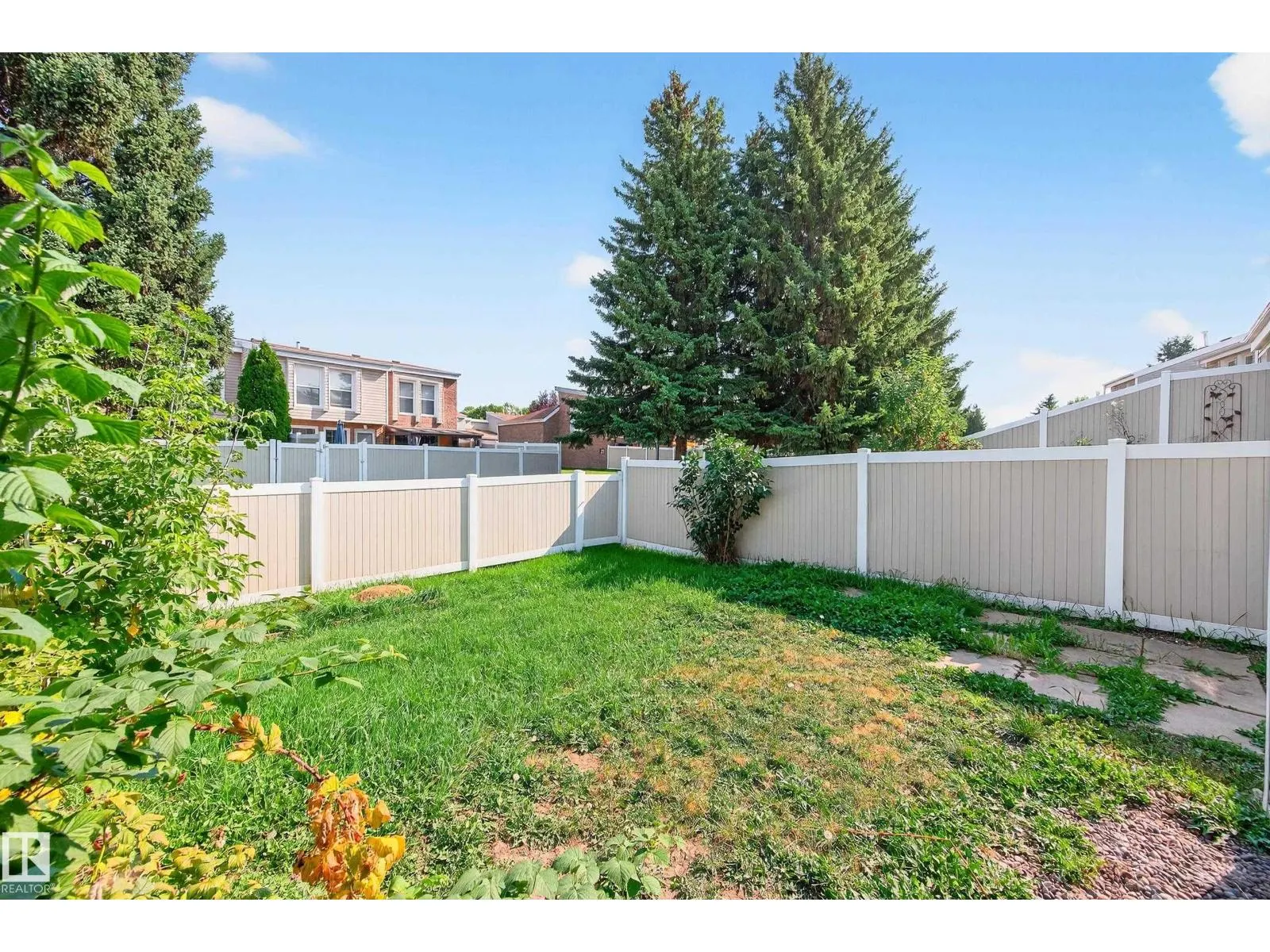 52 GRANDVIEW RG