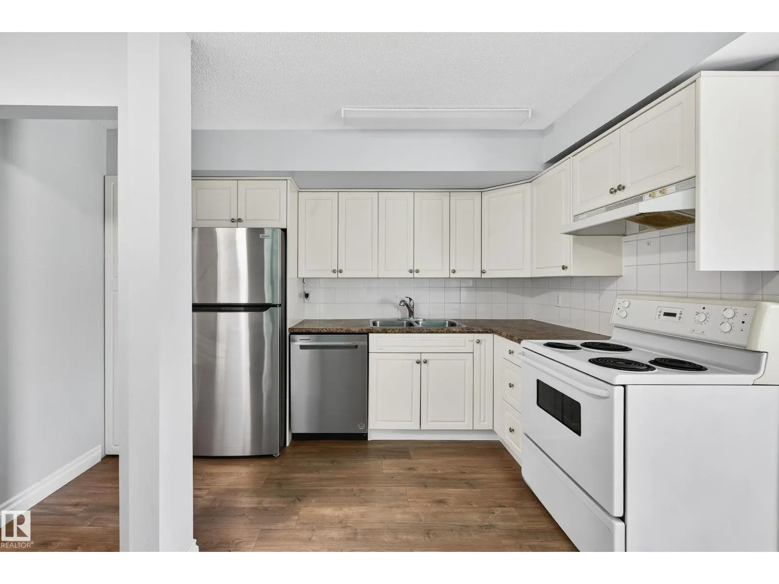52 GRANDVIEW RG