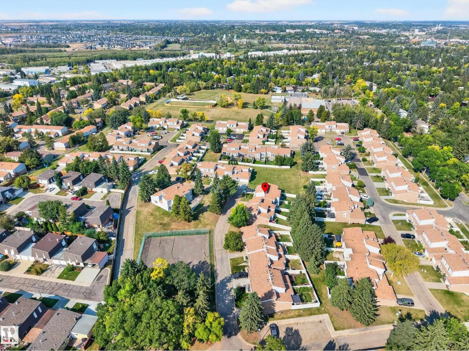 52 GRANDVIEW RG