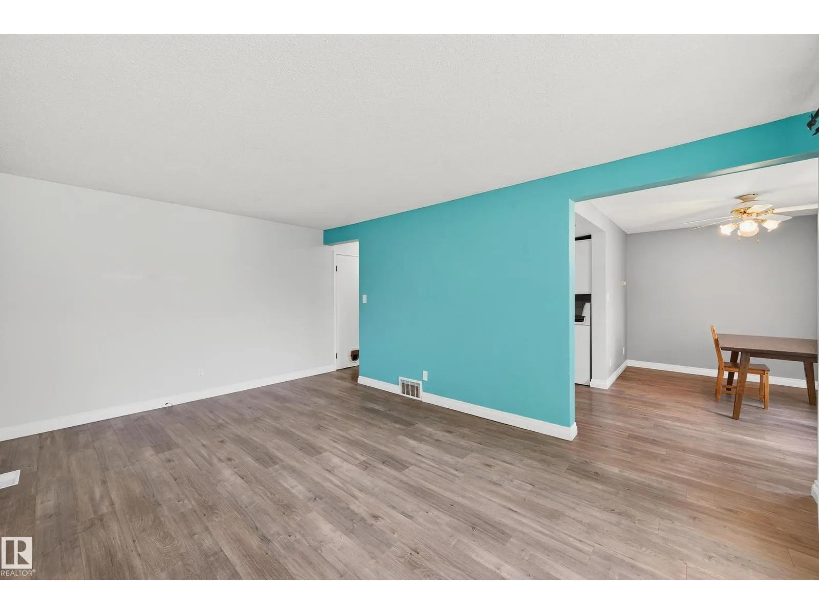 52 GRANDVIEW RG