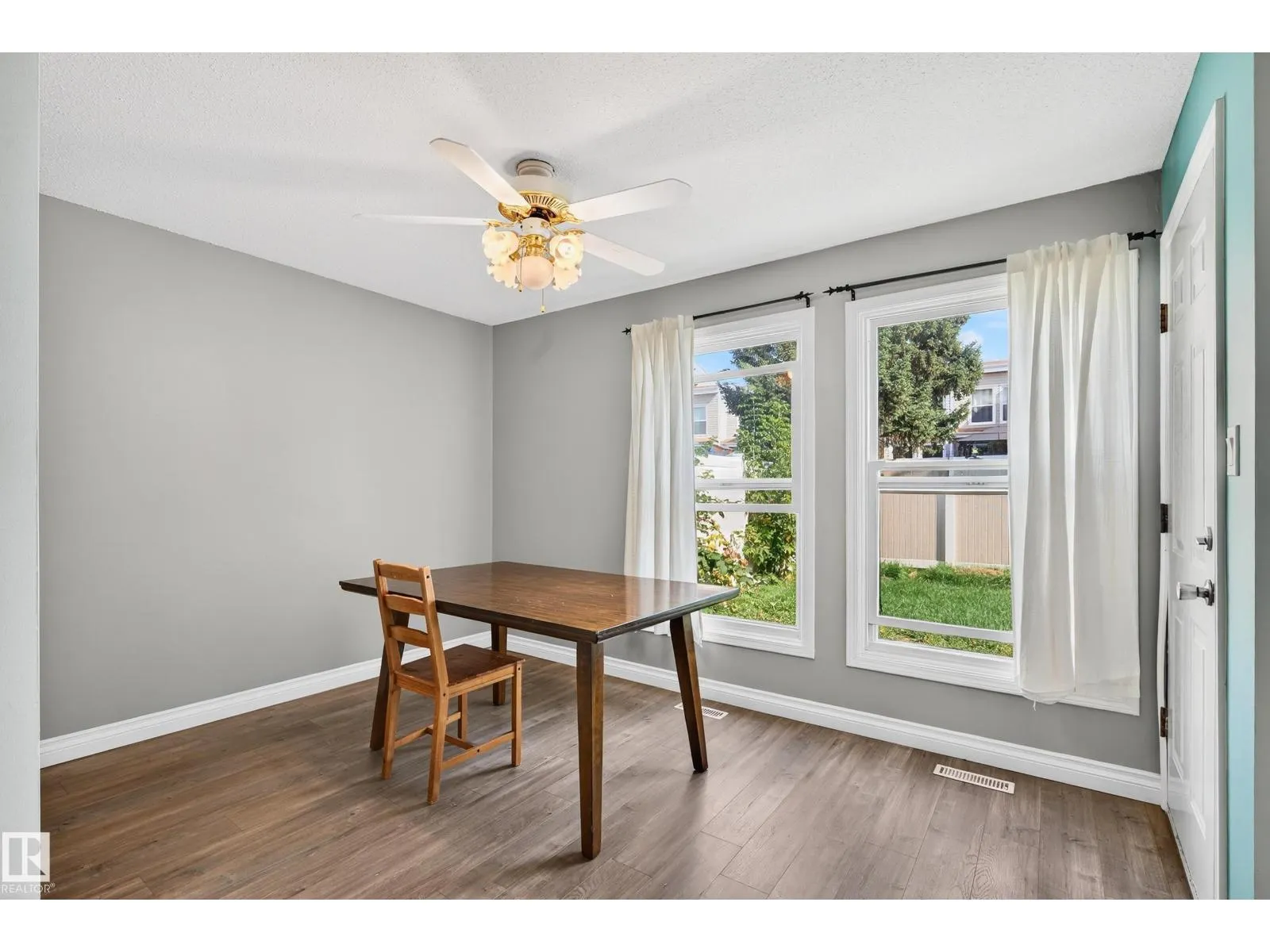52 GRANDVIEW RG