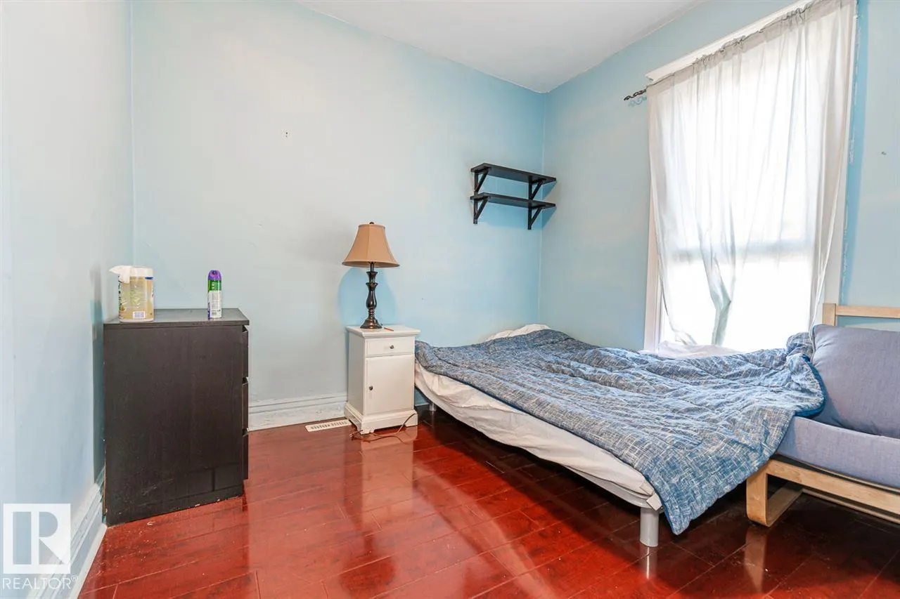 9332 106A AV NW