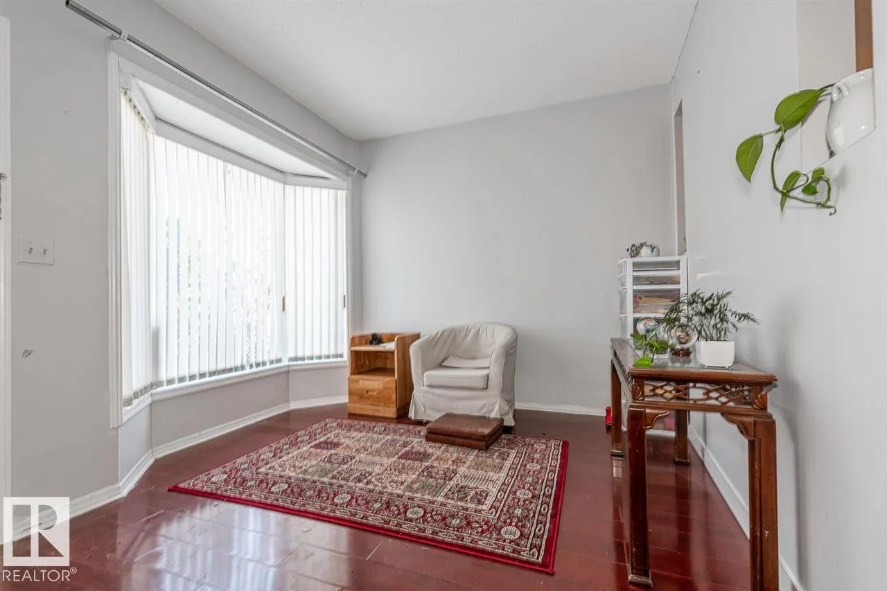 9332 106A AV NW