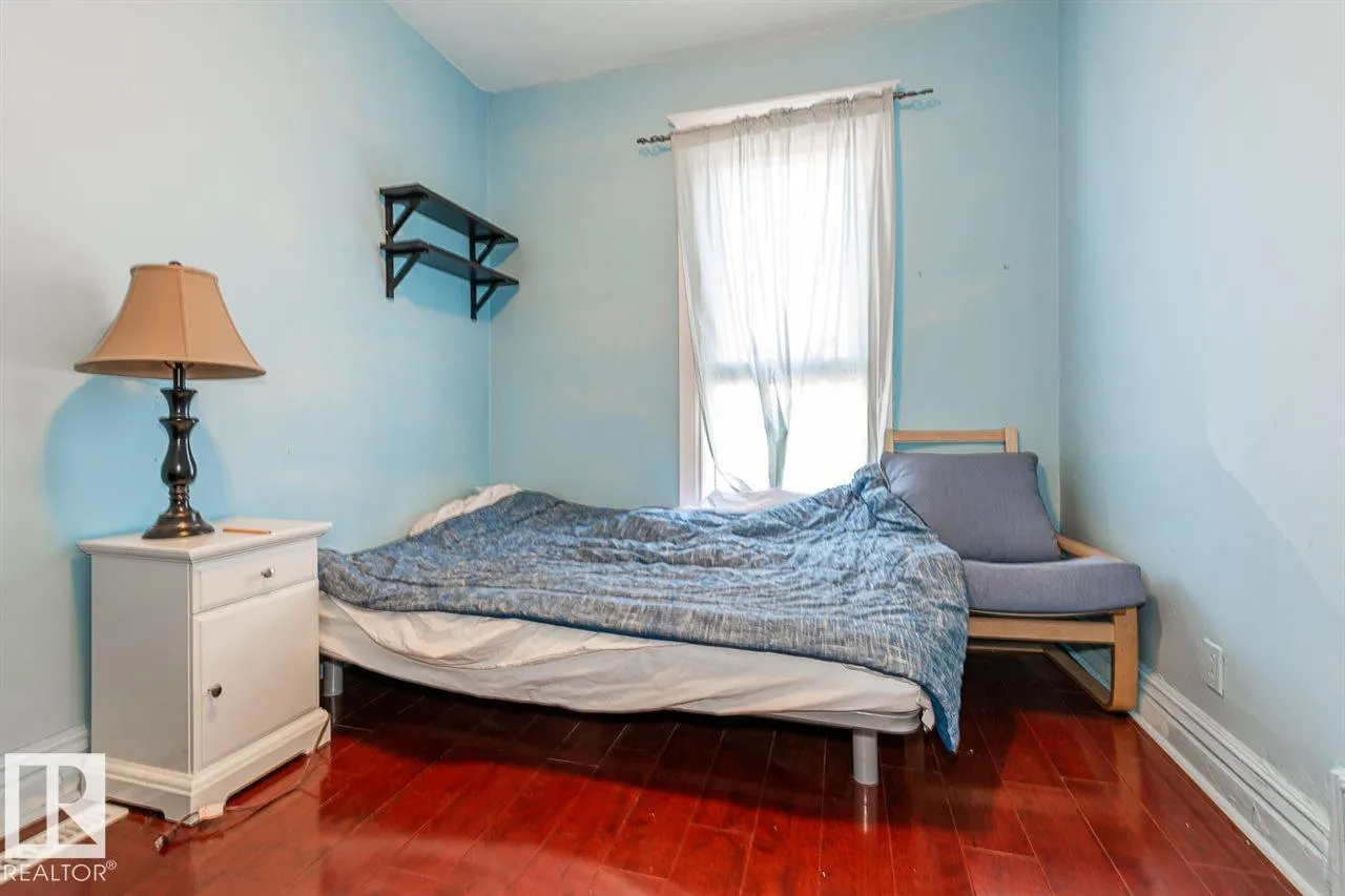 9332 106A AV NW