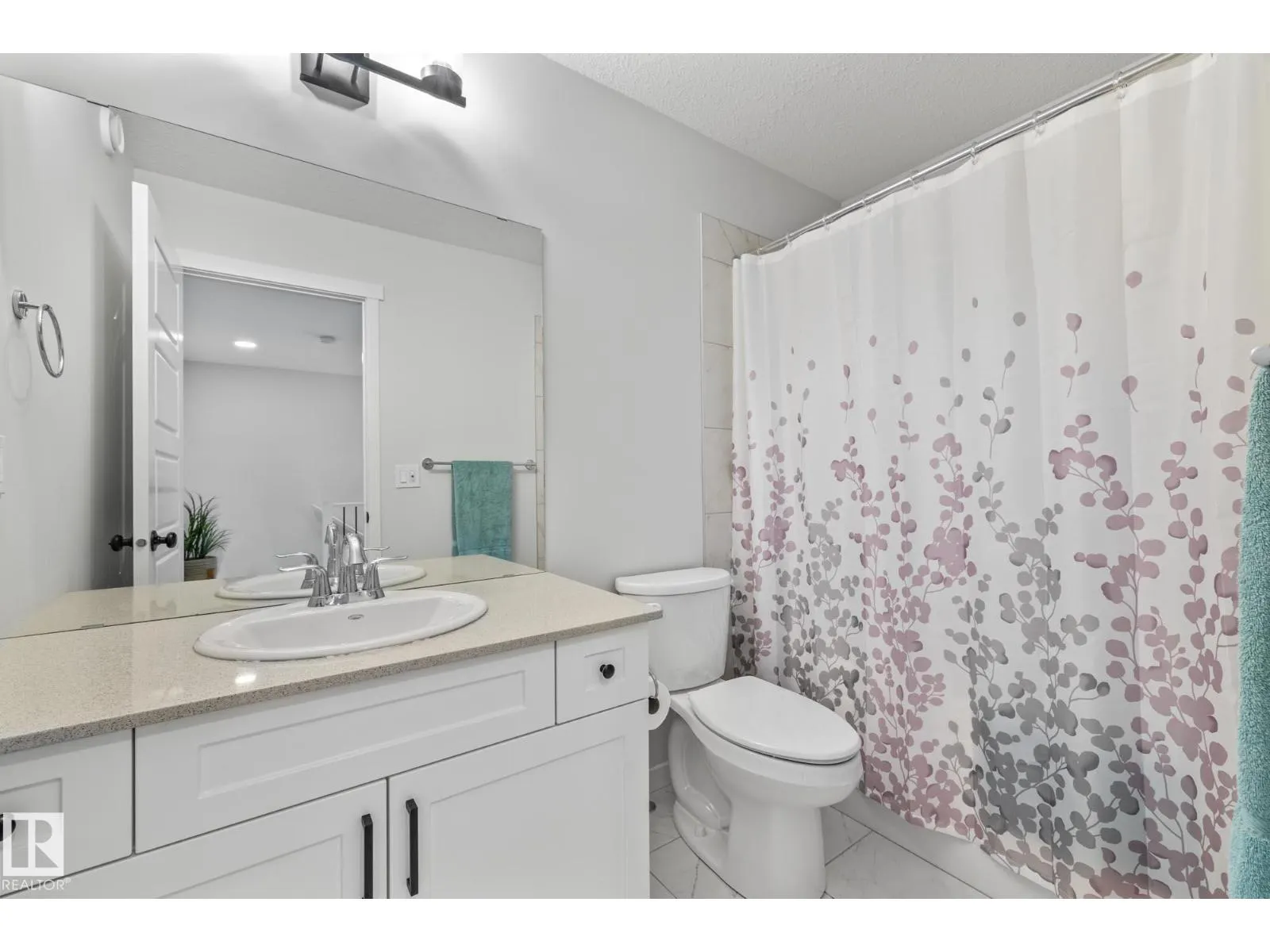 31 Dorais WY