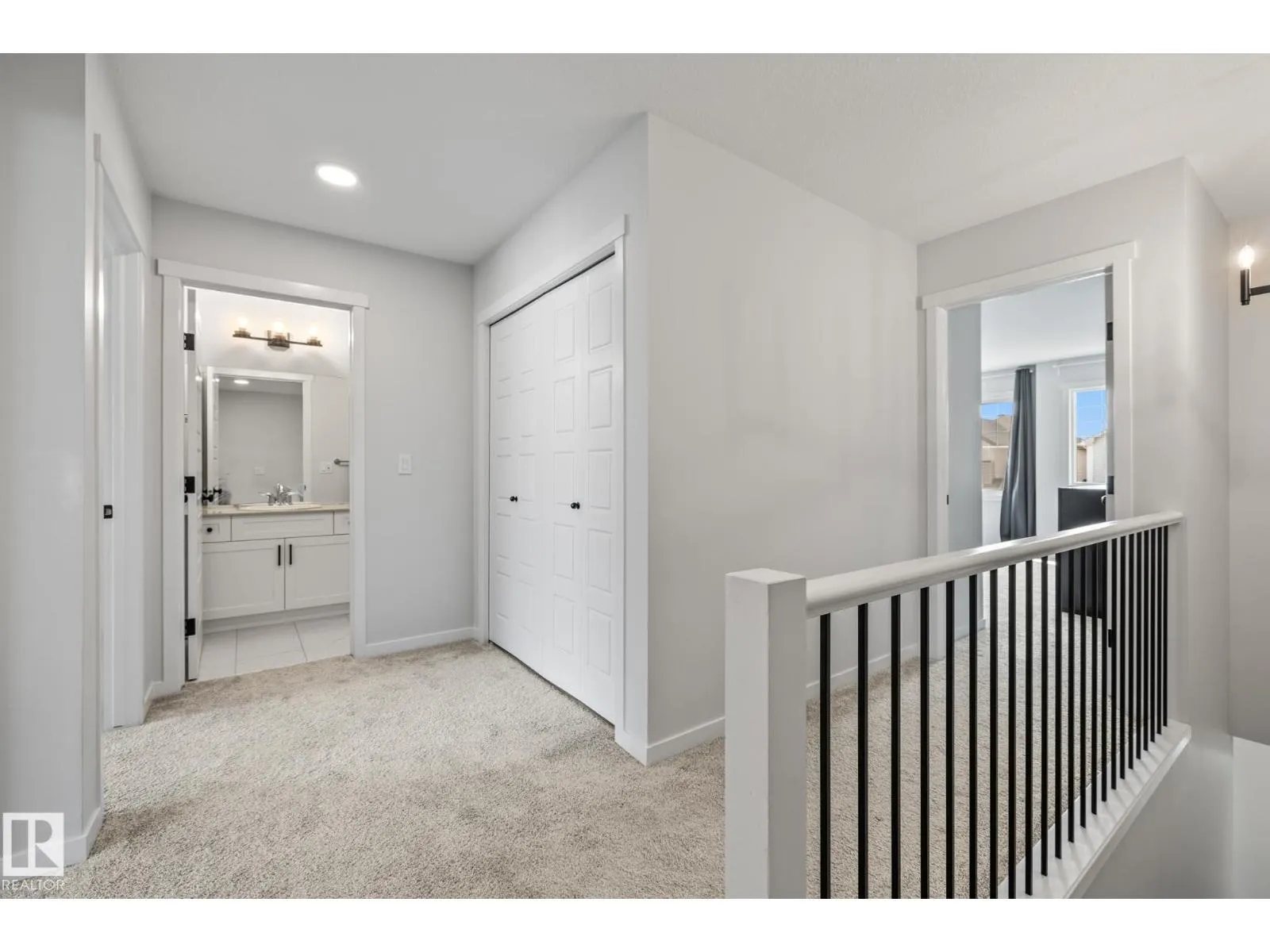 31 Dorais WY