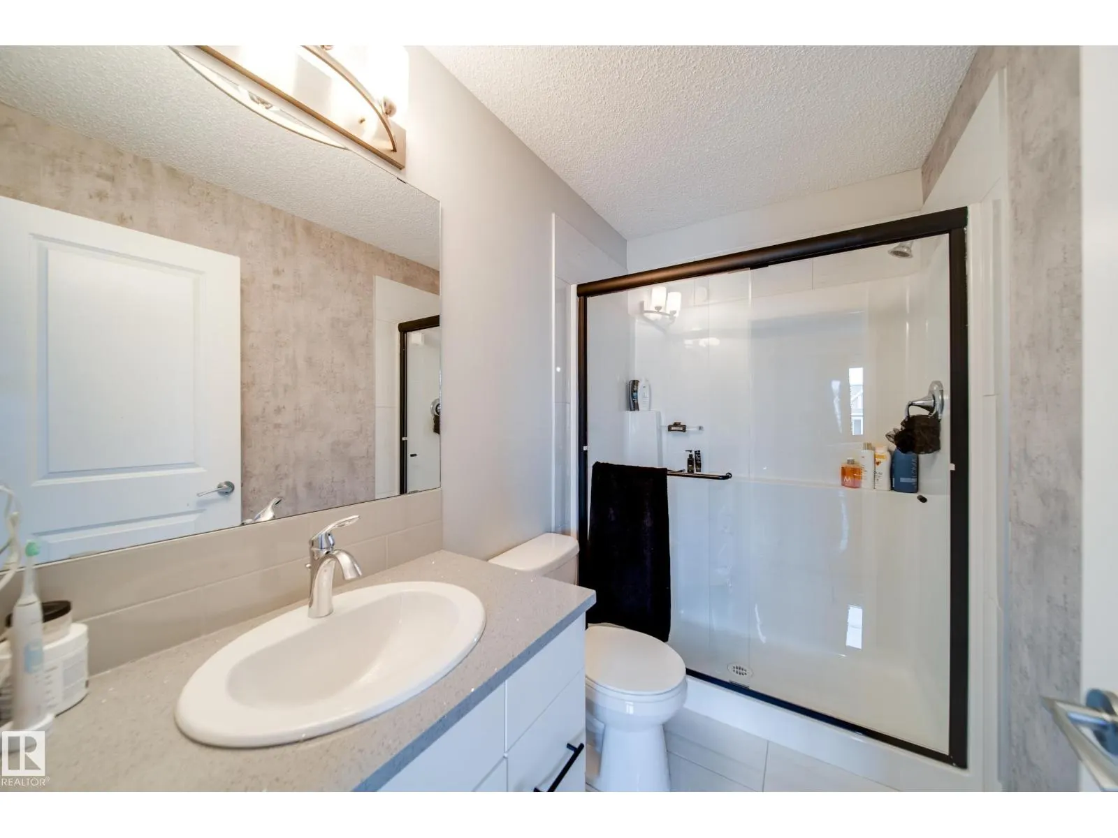 #42 2922 MAPLE WY NW