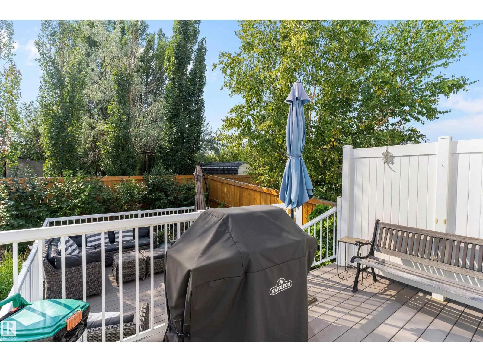 77 Meadowview DR