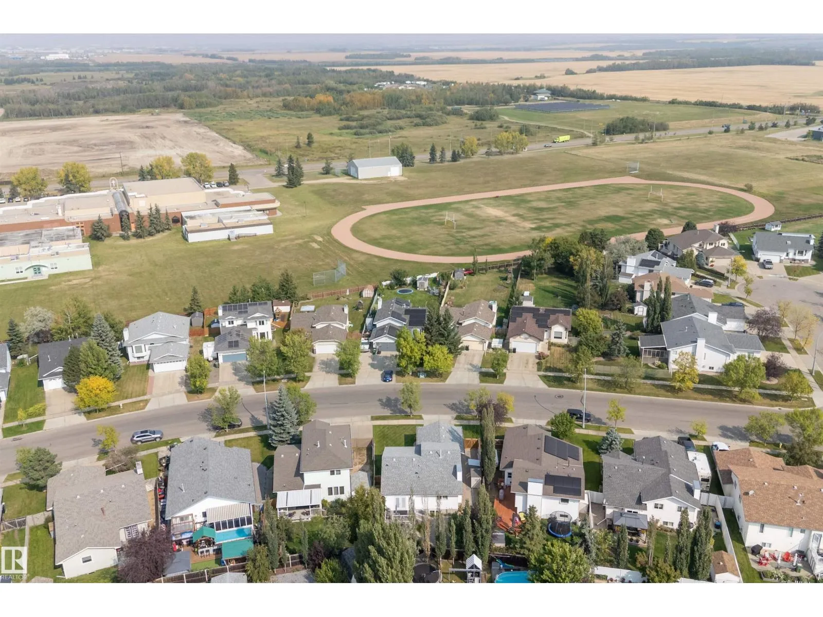77 Meadowview DR