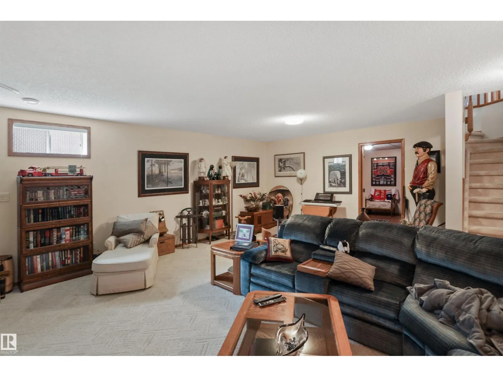 150 HIGHWOOD CR