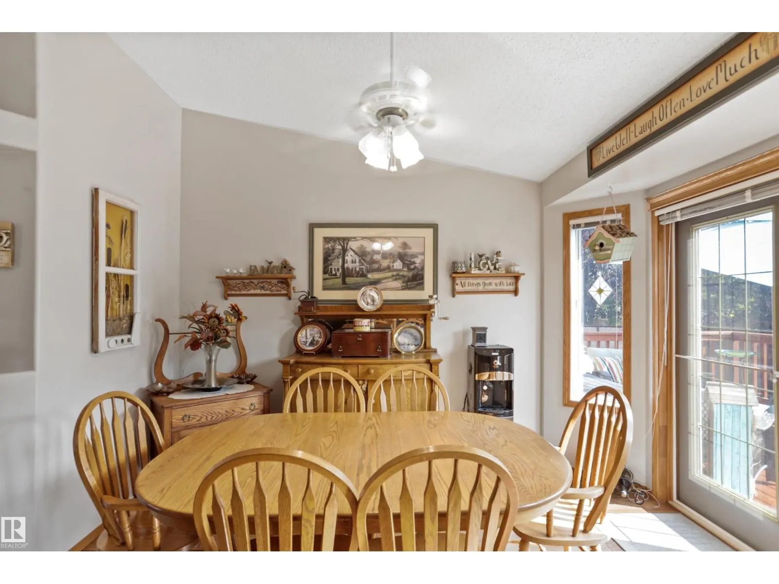 150 HIGHWOOD CR