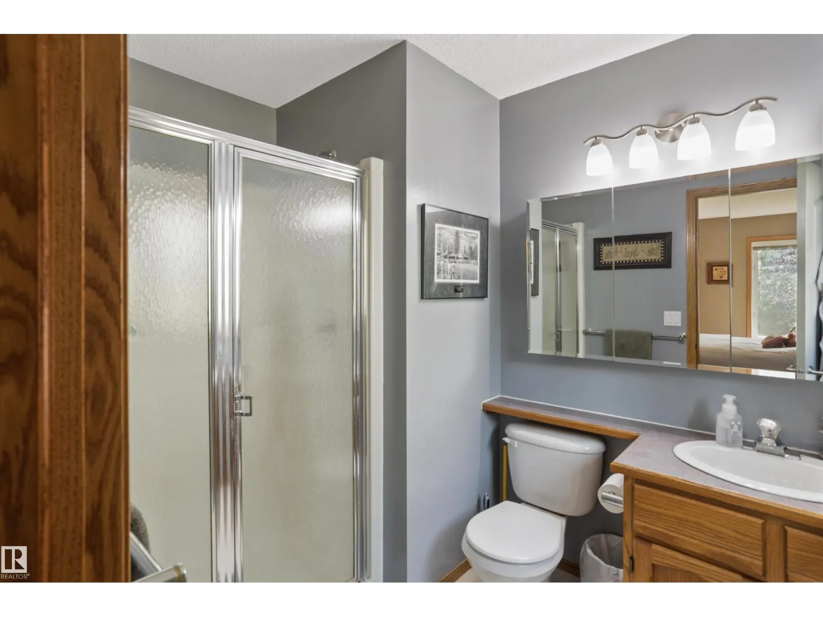 150 HIGHWOOD CR
