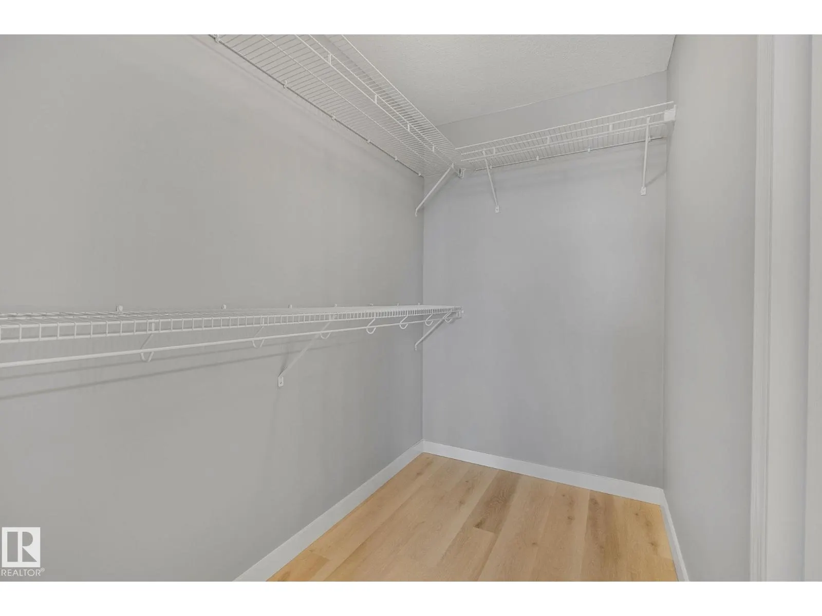 #107 4309 33 ST