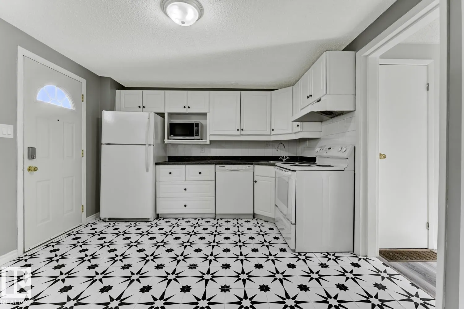 283 RIDGEWOOD TC