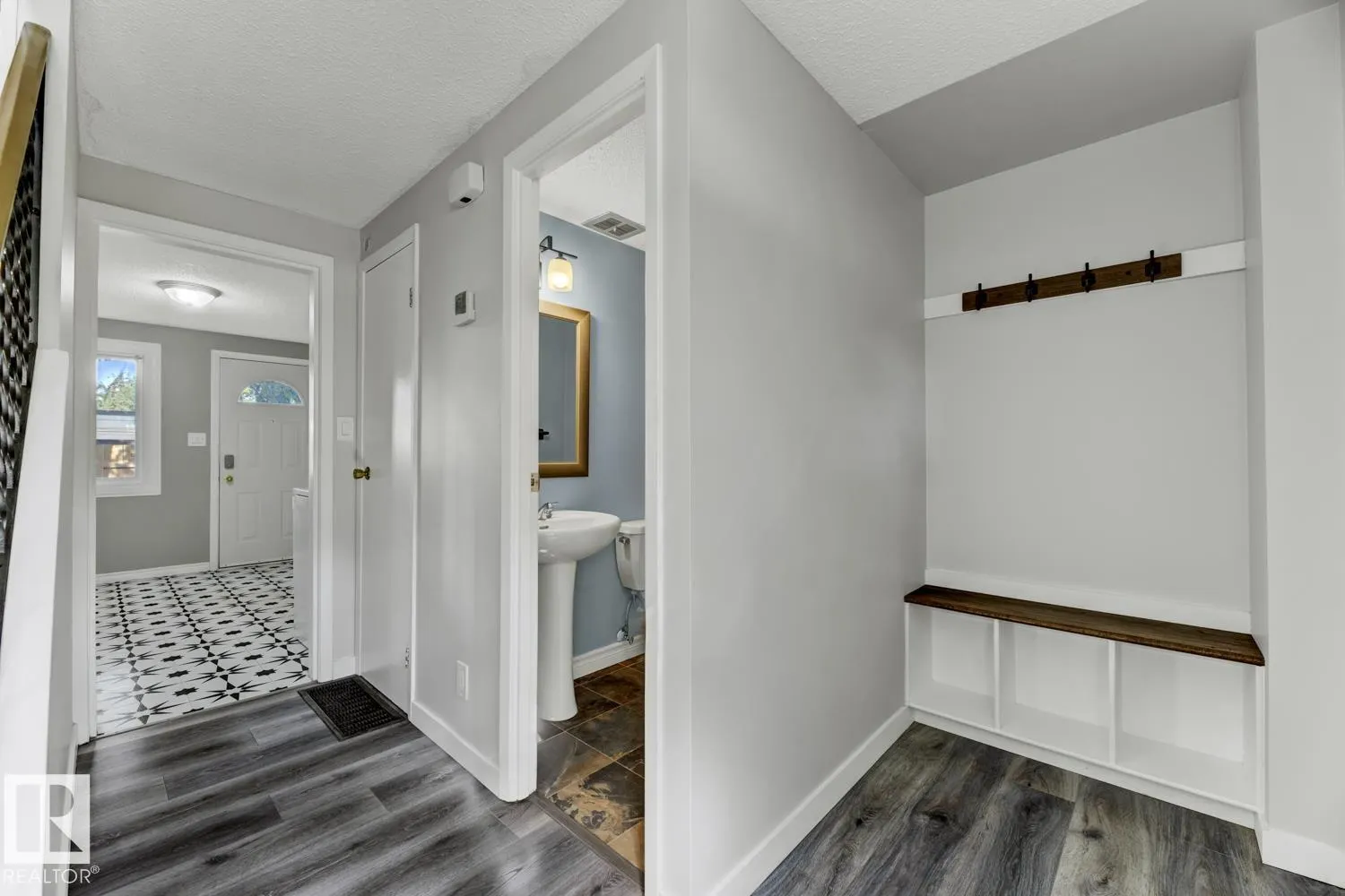 283 RIDGEWOOD TC