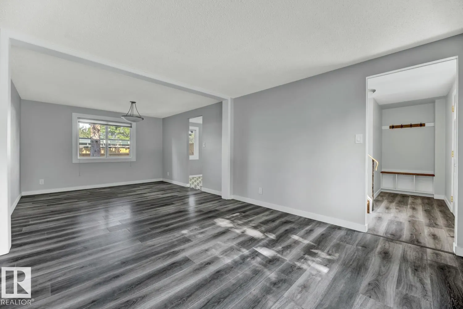 283 RIDGEWOOD TC
