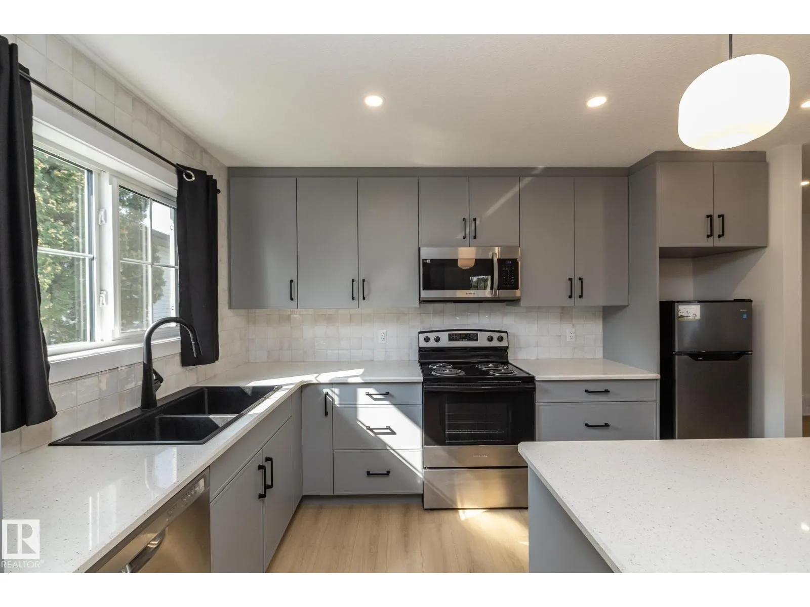56 BRAZEAU DR