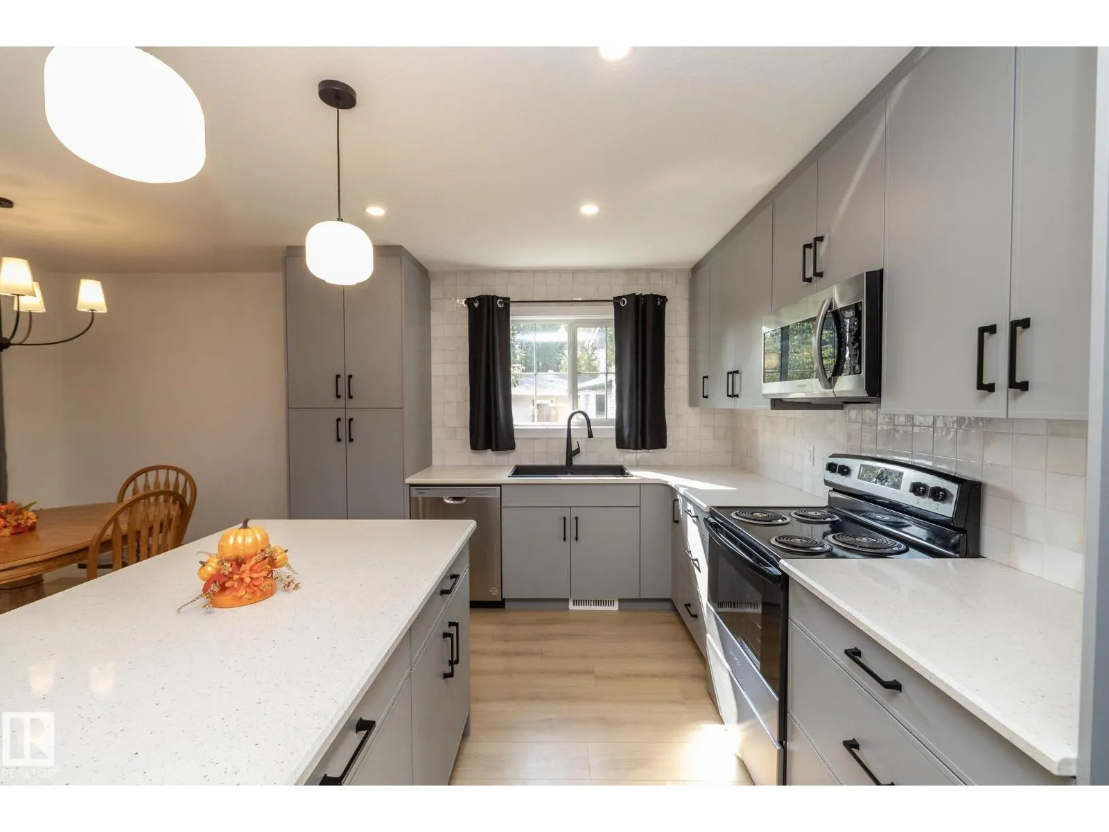 56 BRAZEAU DR