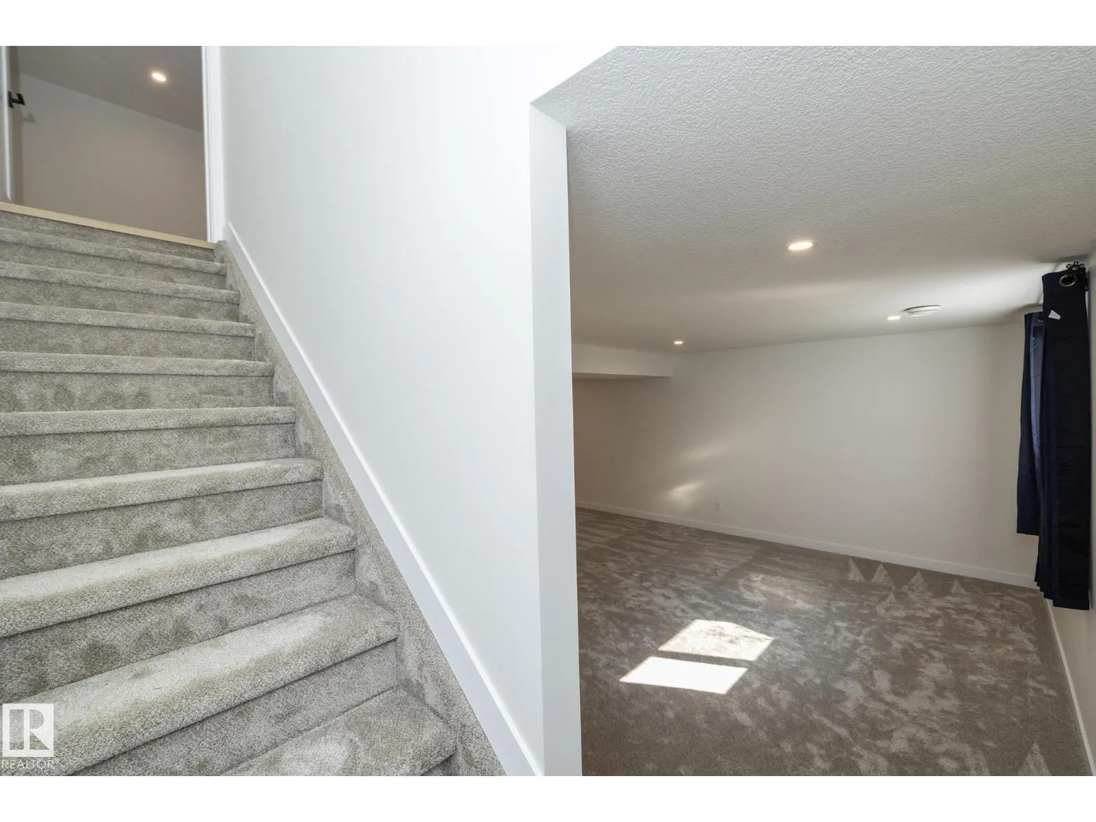 56 BRAZEAU DR