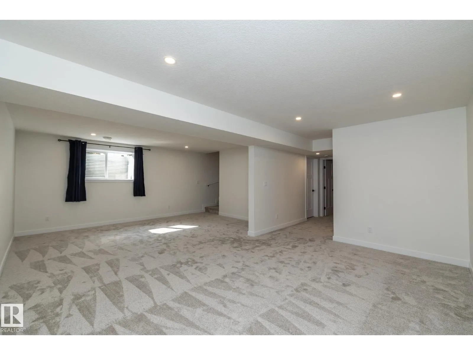 56 BRAZEAU DR