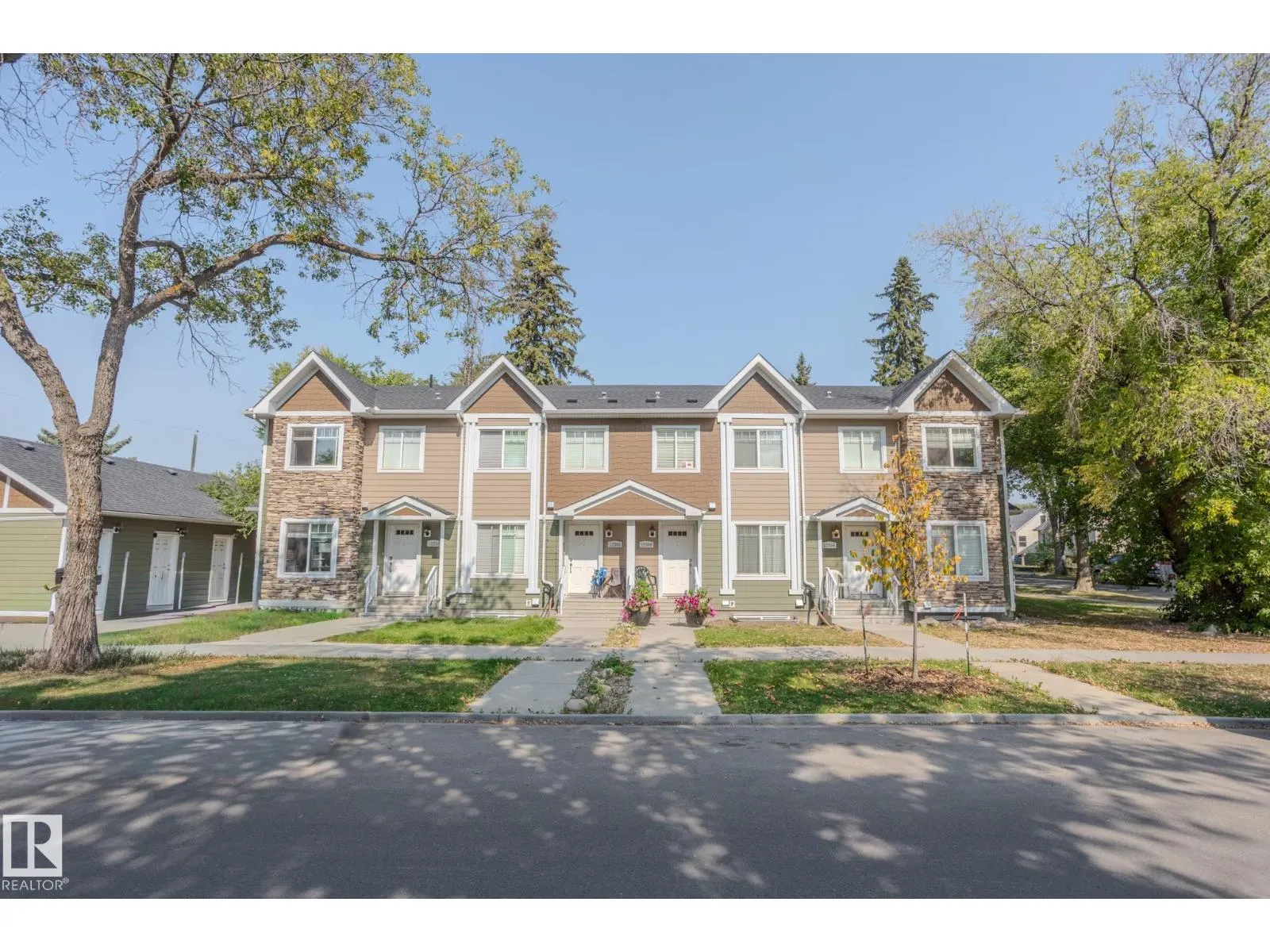 12504 119 AV NW