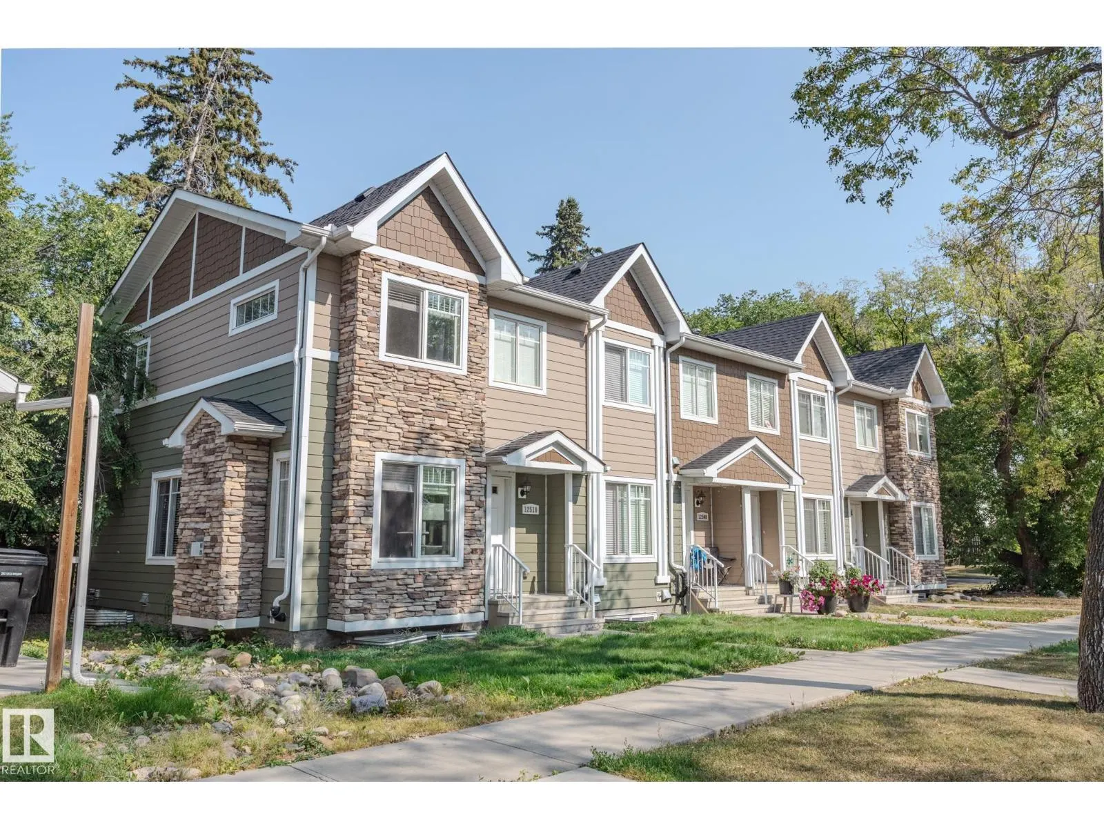 12504 119 AV NW
